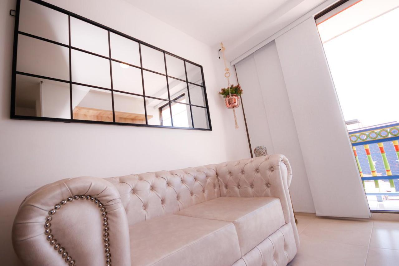 Apartamento La Martinera Plaza Principal Guatapé Exterior foto