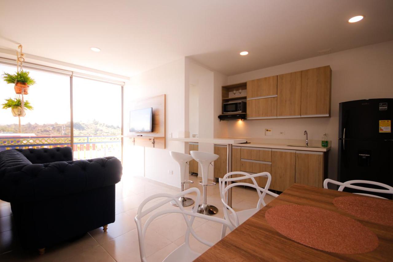 Apartamento La Martinera Plaza Principal Guatapé Exterior foto
