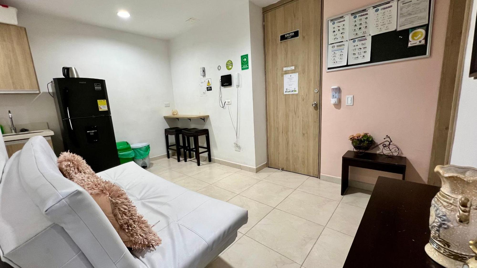 Apartamento La Martinera Plaza Principal Guatapé Habitación foto